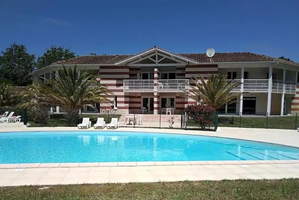 Maison 3 Chambres Avec Piscine Proche Plage Сулак-сюр-Мер Экстерьер фото